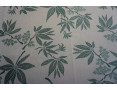 Pezzo di stoffa campione con foglie verdi